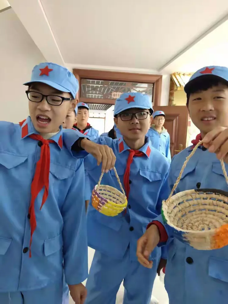 薪火传承手机版(薪火传承再谱华章 手抄报)-第4张图片-SafeW 薪火传承手机版(薪火传承再谱华章 手抄报)-第4张图片-SafeW
